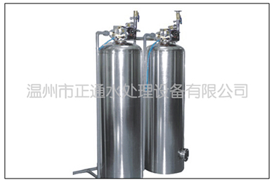 3T/H不銹鋼軟化與除鹽設(shè)備